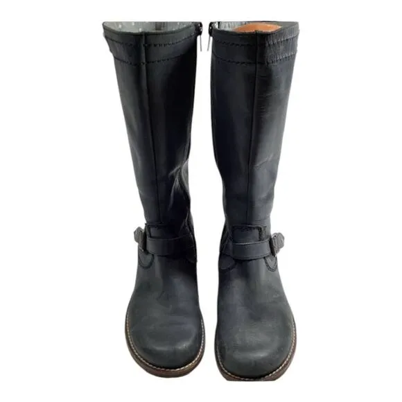 Kickers tall riding leather upper boots in Grey