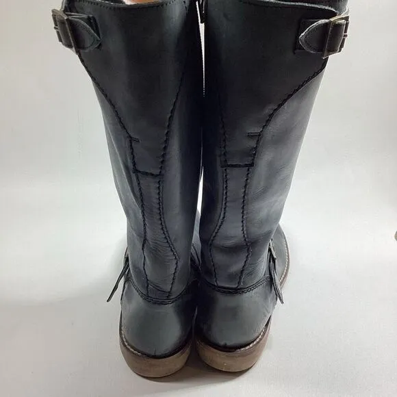 Kickers tall riding leather upper boots in Grey