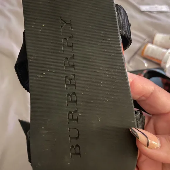 Kids Burberry sandals
