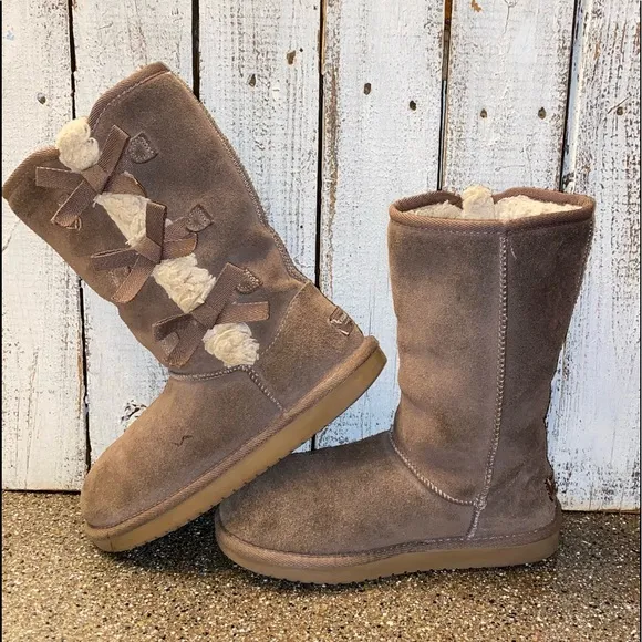 Kookaburra Girls Boots by Ugg