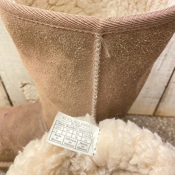 Kookaburra Girls Boots by Ugg