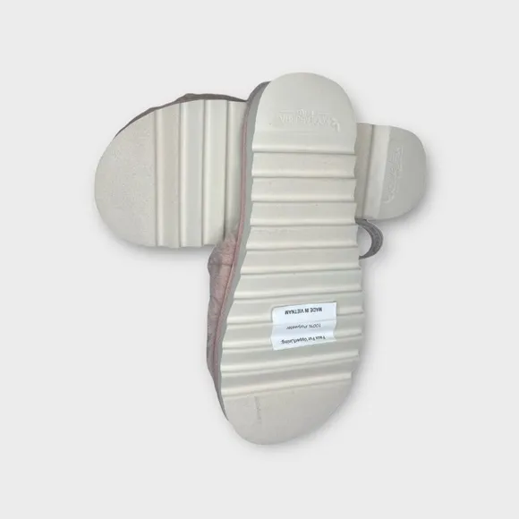 Koolaburra by Ugg Pink FUZZ'N Sandals