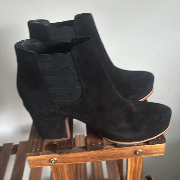 Kork Ease Shirome Black Suede Ankle Boots