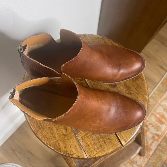 Kork-Ease Size 7M Brown Leather Ankle Boots