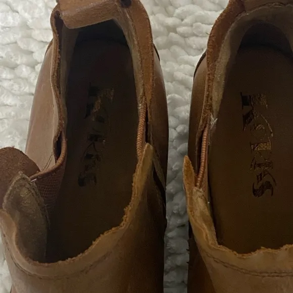Korks by Kork-Ease Genuine Leather Tan Ankle Boots, 6.5 or 6 1/2