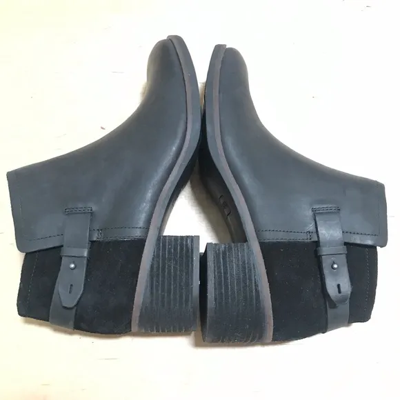 Korks Sonya Leather Ankle Boots Size 10
