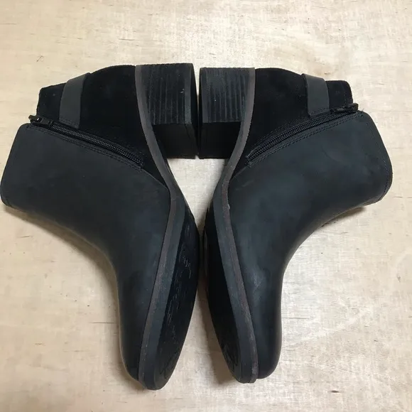 Korks Sonya Leather Ankle Boots Size 10