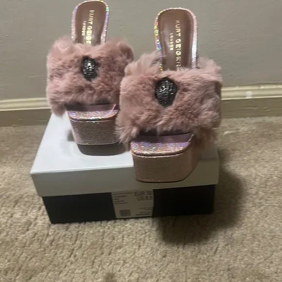 Kurt Geiger Pink Platform Shoes with Plush Fur