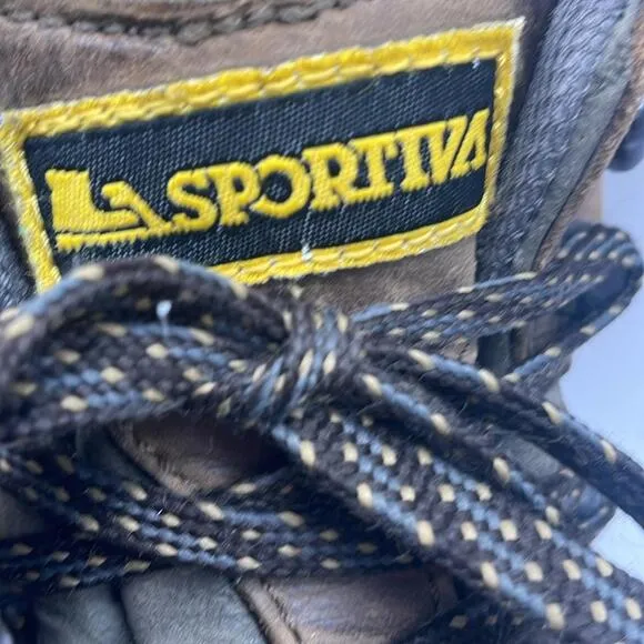 La Sportiva - Classic Brown Hiking Boots - Brown - 10.5