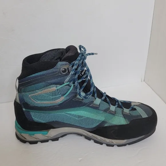 La Sportiva Hiking Boots Womens Size 40