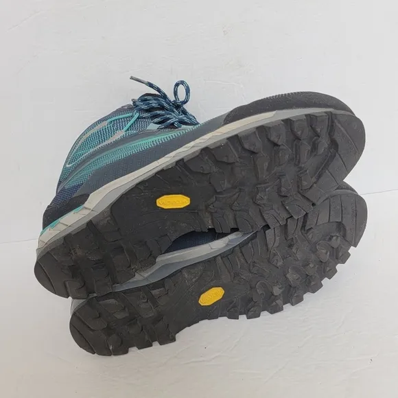 La Sportiva Hiking Boots Womens Size 40