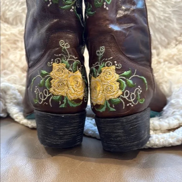 LANE Brown and Yellow Heeled Boots with YELLOW ROSE Design