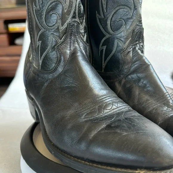 Laredo Cowboy Boots 10D Men’s Made in the USA Leather Upper Black Work Dance