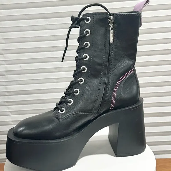🌹LARROUDE🌹 Jordan Boots Black Size: 8.5