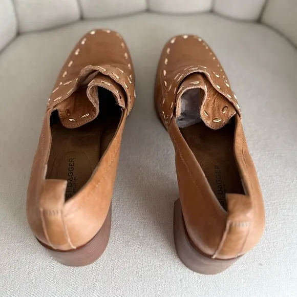 Leather studded comfortable loafers brown shoes Tan Women's Shoes
