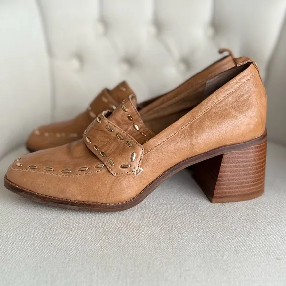 Leather studded comfortable loafers brown shoes Tan Women's Shoes