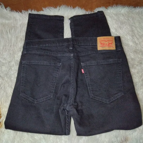 LEVI’S 502 Taper Flex Men’s Jeans Size 36X30
