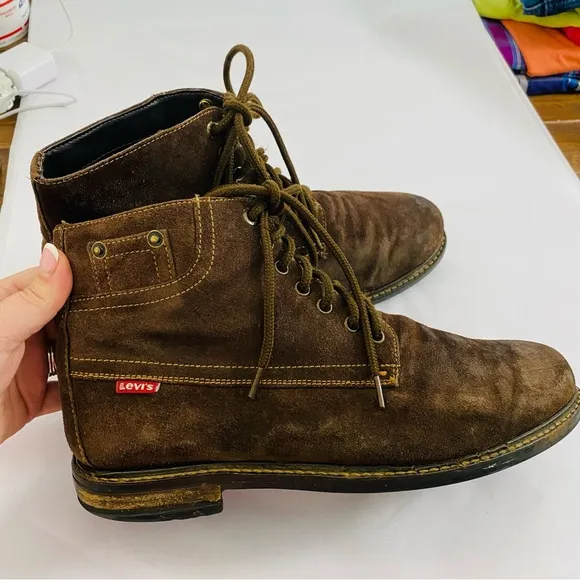 Levi’s Sheffield Genuine Chocolate Brown Suede Leather Lace Up Casual Boot 9.5