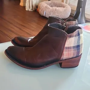 Liberty Black Sally Leather Ankle Boots