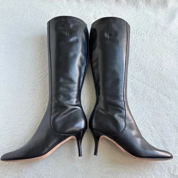 Like NEW Cole haan Carlyle tall leather boots knee high black boots size 6.5