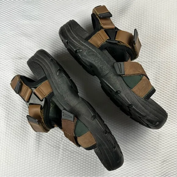 L.L. Bean ladies sandals