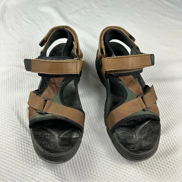 L.L. Bean ladies sandals