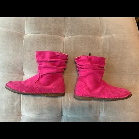 L.L. Bean Suede Leather Slouch Ankle Boots Bootie Pink Fuchsia Purple Size 6
