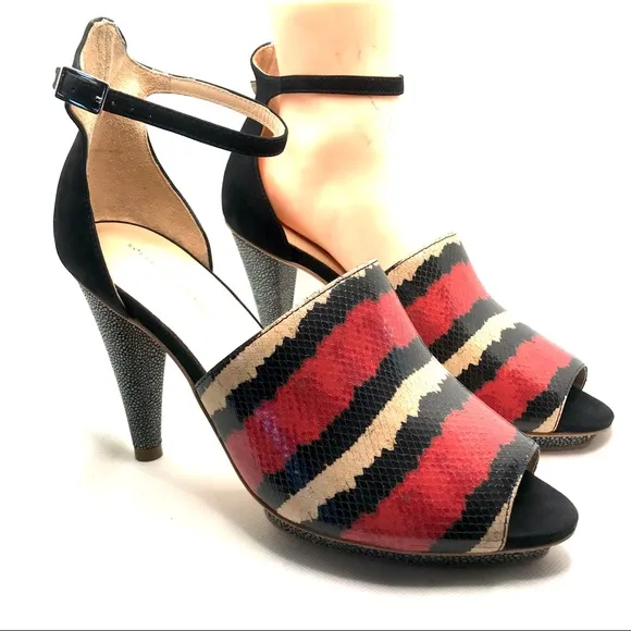 LOEFFLER RANDALL &quot;ROSIE&quot; RED, BLACK &amp; CREAM LEATHER PLATFORM HEELS (9B)