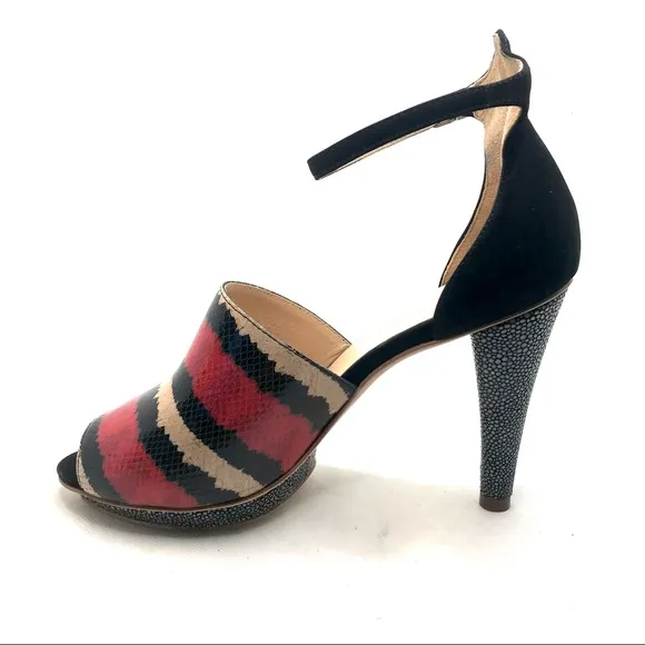 LOEFFLER RANDALL &quot;ROSIE&quot; RED, BLACK &amp; CREAM LEATHER PLATFORM HEELS (9B)