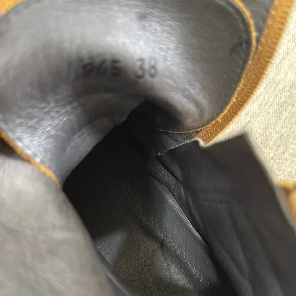 Lofina Leather Ankle Boots with Black Soles