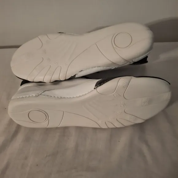 LQEBK Hunter Green Suede and White Men's Athletic Shoes