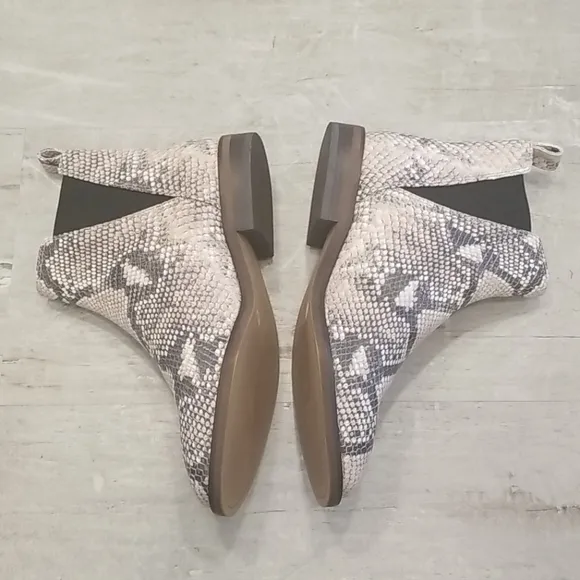 💕LUCKY BRAND💕 Jaime Snake Ankle Boots 8.5 NEW