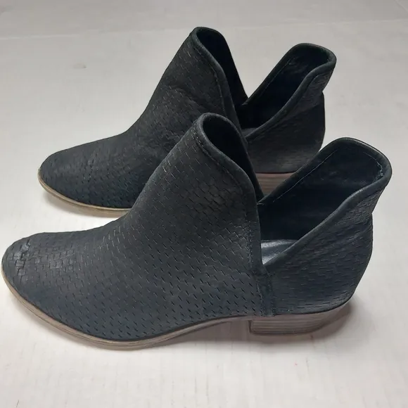Lucky Brand Women's Black Leather Baley Ankle Boots Size 10M