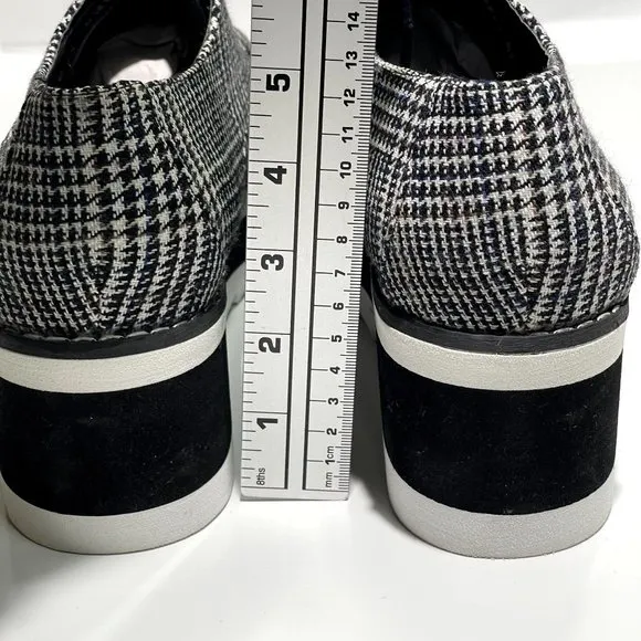 Madden Girl Women's Marshall Oxford Platform Shoes Size 9.5 Black/White