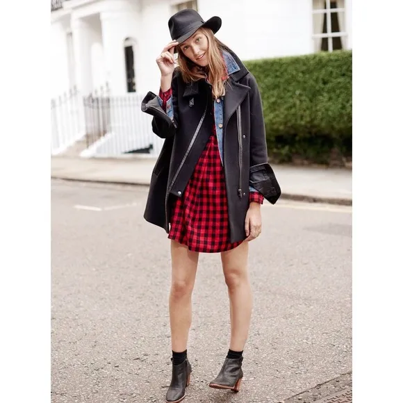 MADEWELL Billie Leather Stacked Heel Ankle Boots in Black