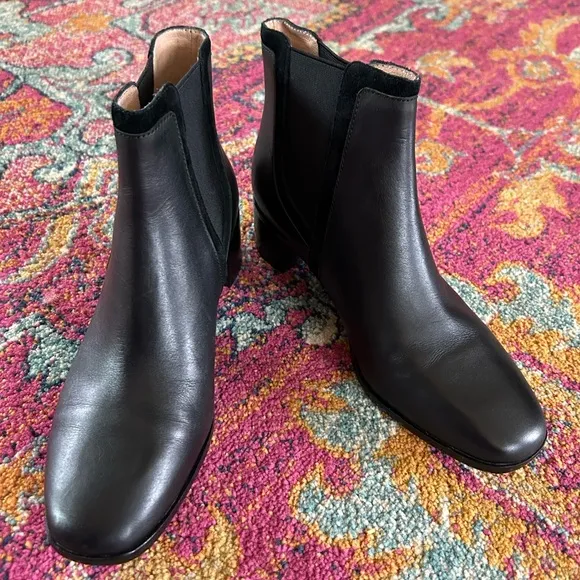Madewell | Women’s black leather/suede pull on ankle boots, black heels, size 8