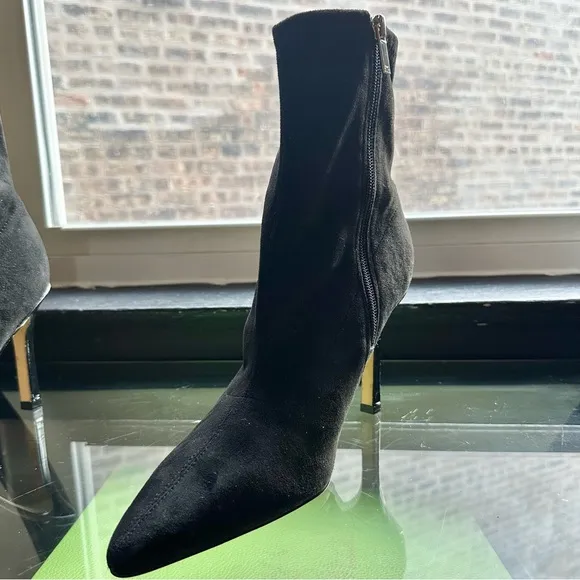 🌸MARC FISHER🌸 LTD Kellen Black Suede Boots size 9M
