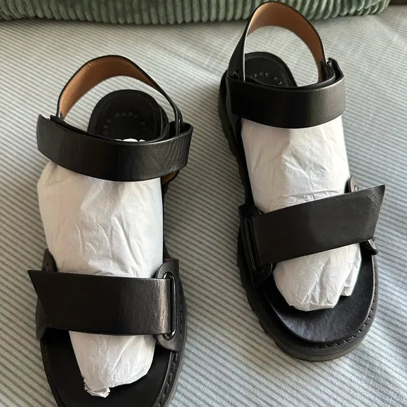 MARC JACOBS Strappy Sandals