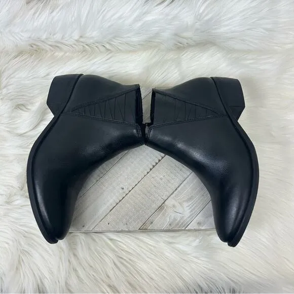 Matisse Black Ankle Boots Size 9