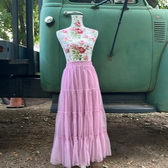 Mauve Pink Tiered Mesh Tulle Flouncy Midi Skirt