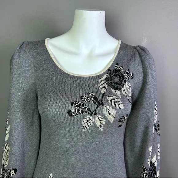 Max Studio dress small sweater floral gray modern sporty puff sleeve whimsigoth