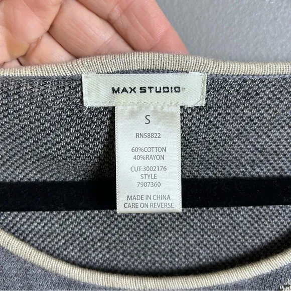 Max Studio dress small sweater floral gray modern sporty puff sleeve whimsigoth