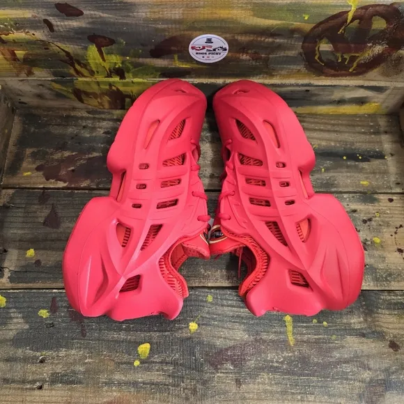 Men adidas‎ athletic shoes size 10.5 new