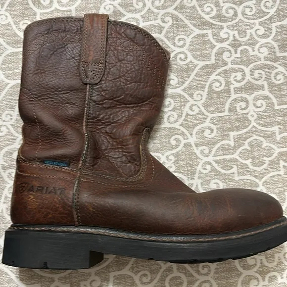 mens Ariat Leather Waterproof work boots sz 7.5 D
