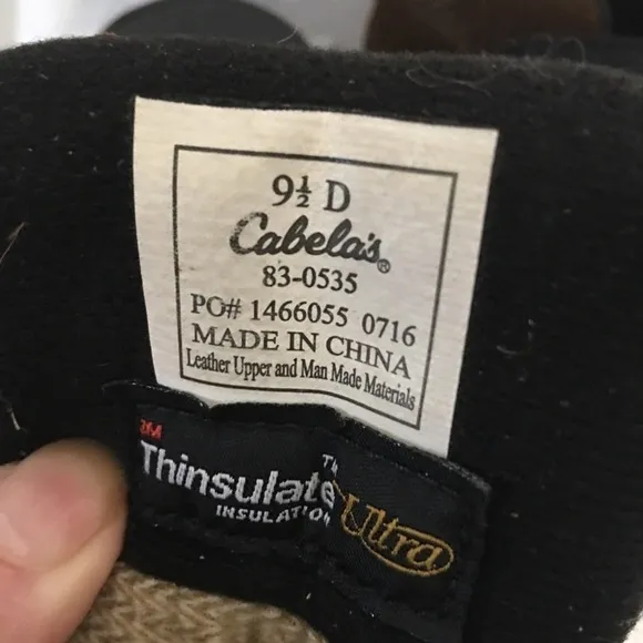Men’s Cabela work boots, steel toe,Dry Plug, Thinsulate, 9 1/2 D, like new