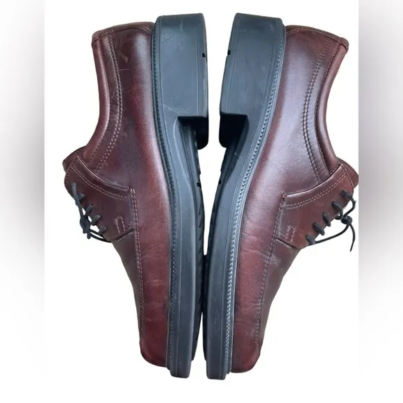 Men's Ecco Brown Leather Lace Up Oxford Shoes and Cedar Shoe Tree- Size 12