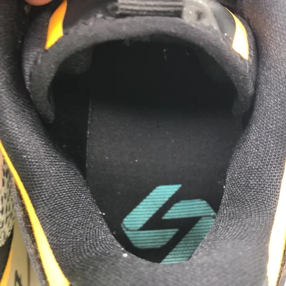 Mens Jordan Luka 2 Black/Yellow/Green/Blue FQ9044-800 USED Tried On Sz 9