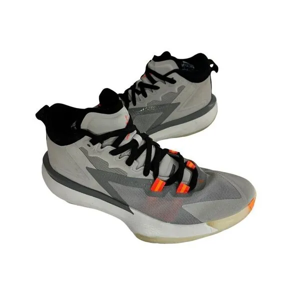 Men’s Jordan Zion Williams athletic basketball shoes size 10.5 gray/orange