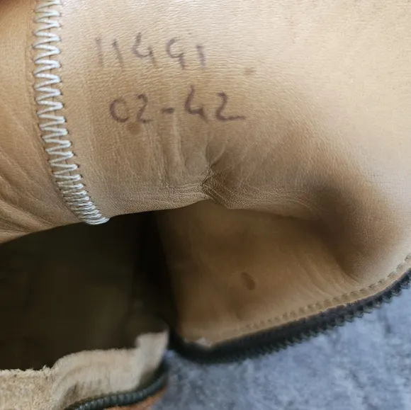 Mens leather boots- brown with side zip closure N.D.C made by hand.