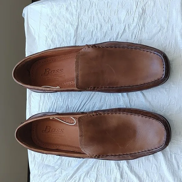 Men's NWT Bass Hank Brown Slip-On Shoes Size 12